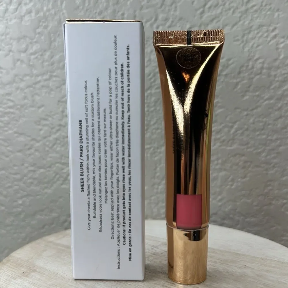 $18 🌙 Iconic‎ London Sheer Blush In Shade Power Pink